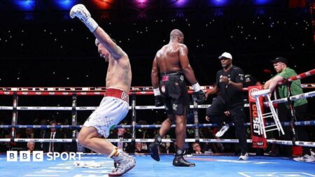 Usyk vs Dubois 2 RECAP: Relive how Oleksandr Uysk defeated Daniel Dubois in fifth-round knockout to become undisputed champion