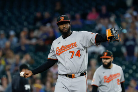Orioles closer Félix Bautista, a likely MLB trade deadline target, goes on IL with right shoulder discomfort