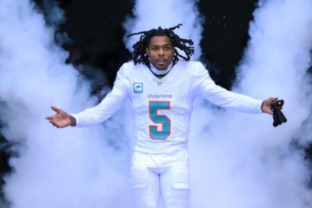Interception! Steelers nab Jalen Ramsey, ending talk of him returning to the Rams