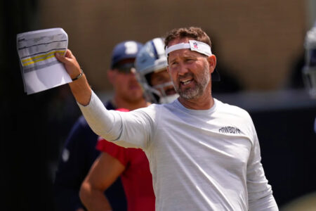 Brian Schottenheimer ends Cowboys practice early, makes team run after string of training camp fights