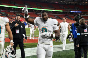 Jonnu Smith ‘grateful’ for time with Dolphins but happy to be ‘appreciated’ by Steelers