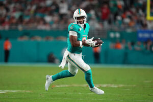 Fantasy Football Impact: Jonnu Smith traded to Steelers in deal with Dolphins