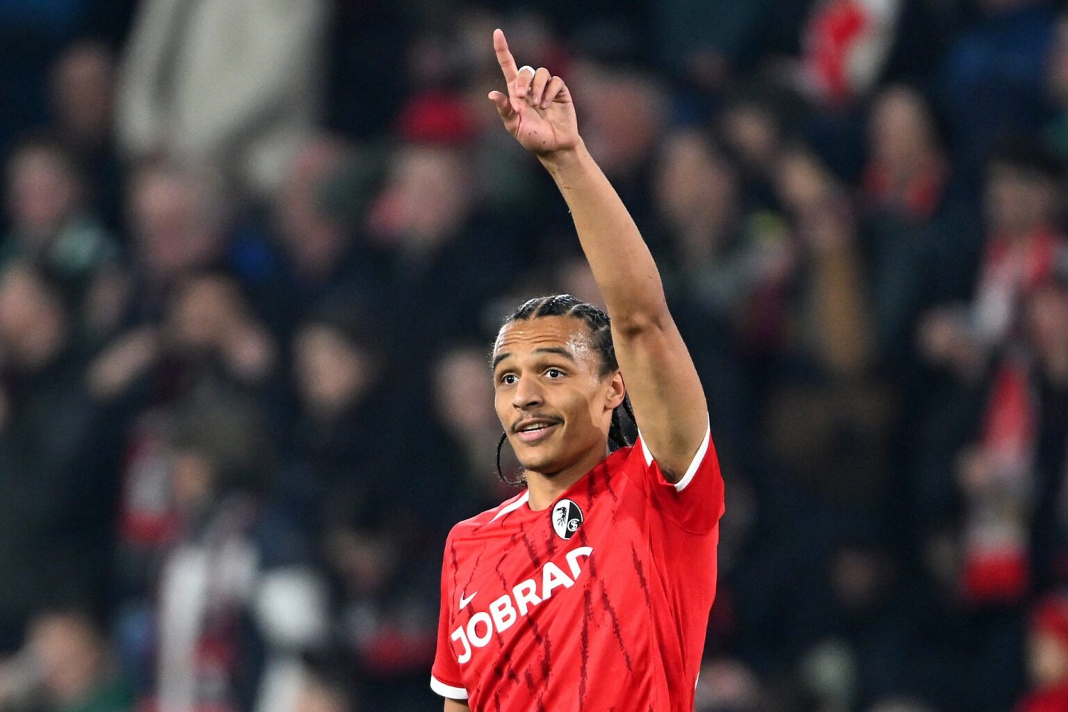 PSV near personal agreement with French defender from Bundesliga