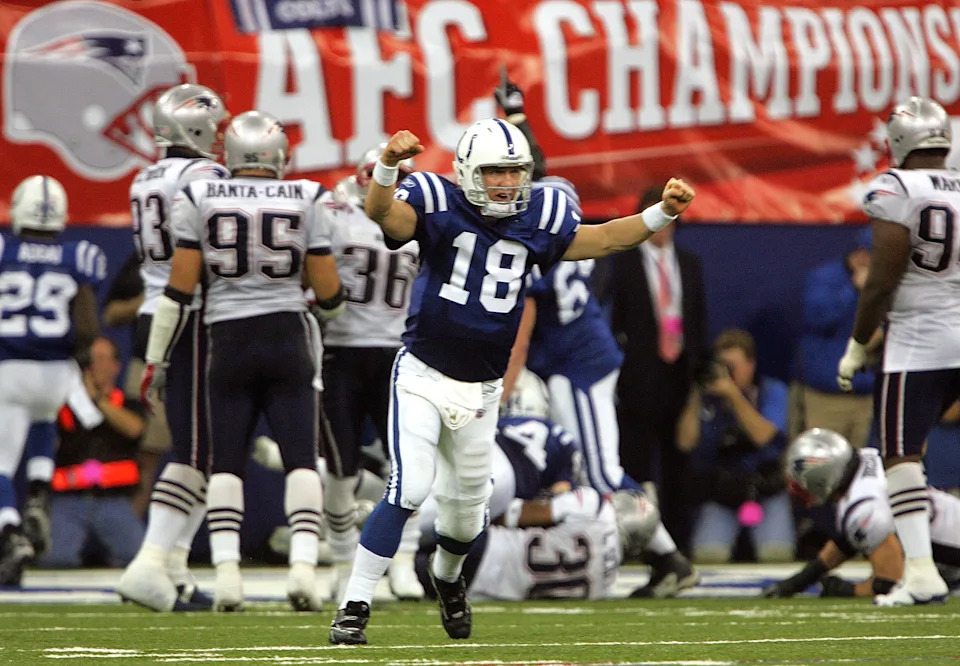 Colts quarterback Peyton Manning led a great comeback to beat the Patriots in the 2006 AFC championship game. (Photo by Doug Pensinger/Getty Images)