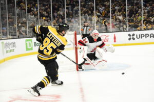 Toronto Maple Leafs Sign Vinni Lettieri To One-Year Deal