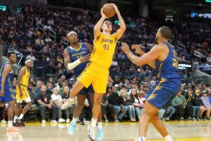 Lakers lose to Warriors in California Classic opener as Bronny James sits out