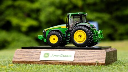 2025 prize money for PGA Tour event