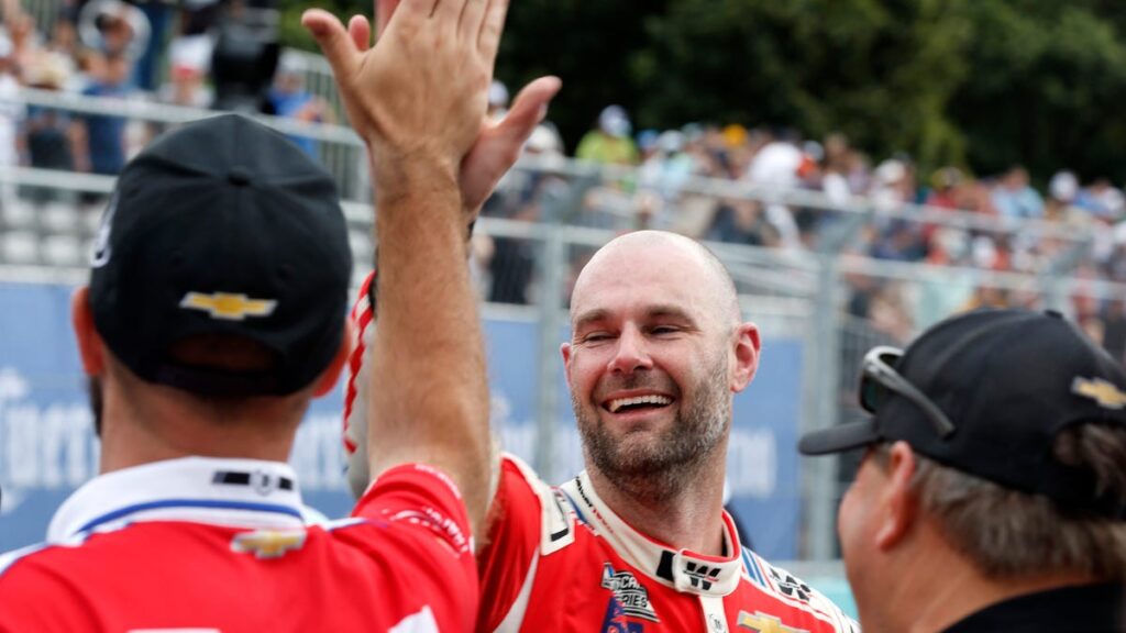 SVG’s deja vroom. Daniel Suarez’s divorce. And Dan Gurney too