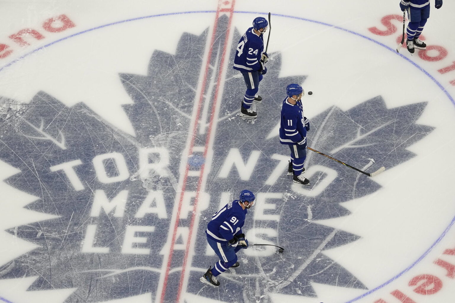 Toronto Maple Leafs Sign Four Players