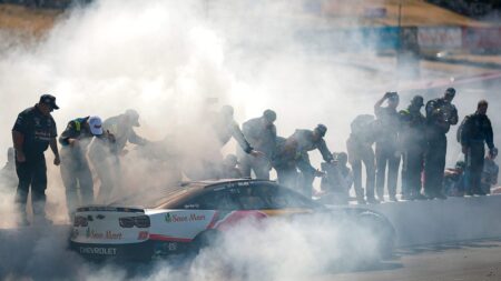 Shane van Gisbergen is Somona race winner