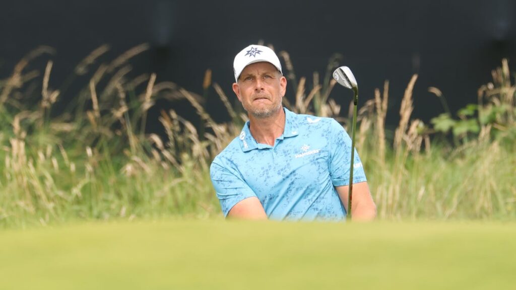 Former Open champ came out hot, then finished with a 69