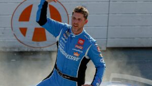 Denny Hamlin is Dover race winner