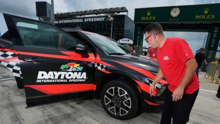 How NASCAR driver AJ Allmendinger sees Daytona race before playoffs