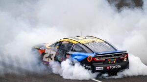 Bubba Wallace breaks through with win