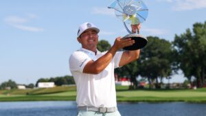 How much does winner Kurt Kitayama get?