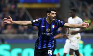 Besiktas & Premier League clubs vying to sign Mehdi Taremi