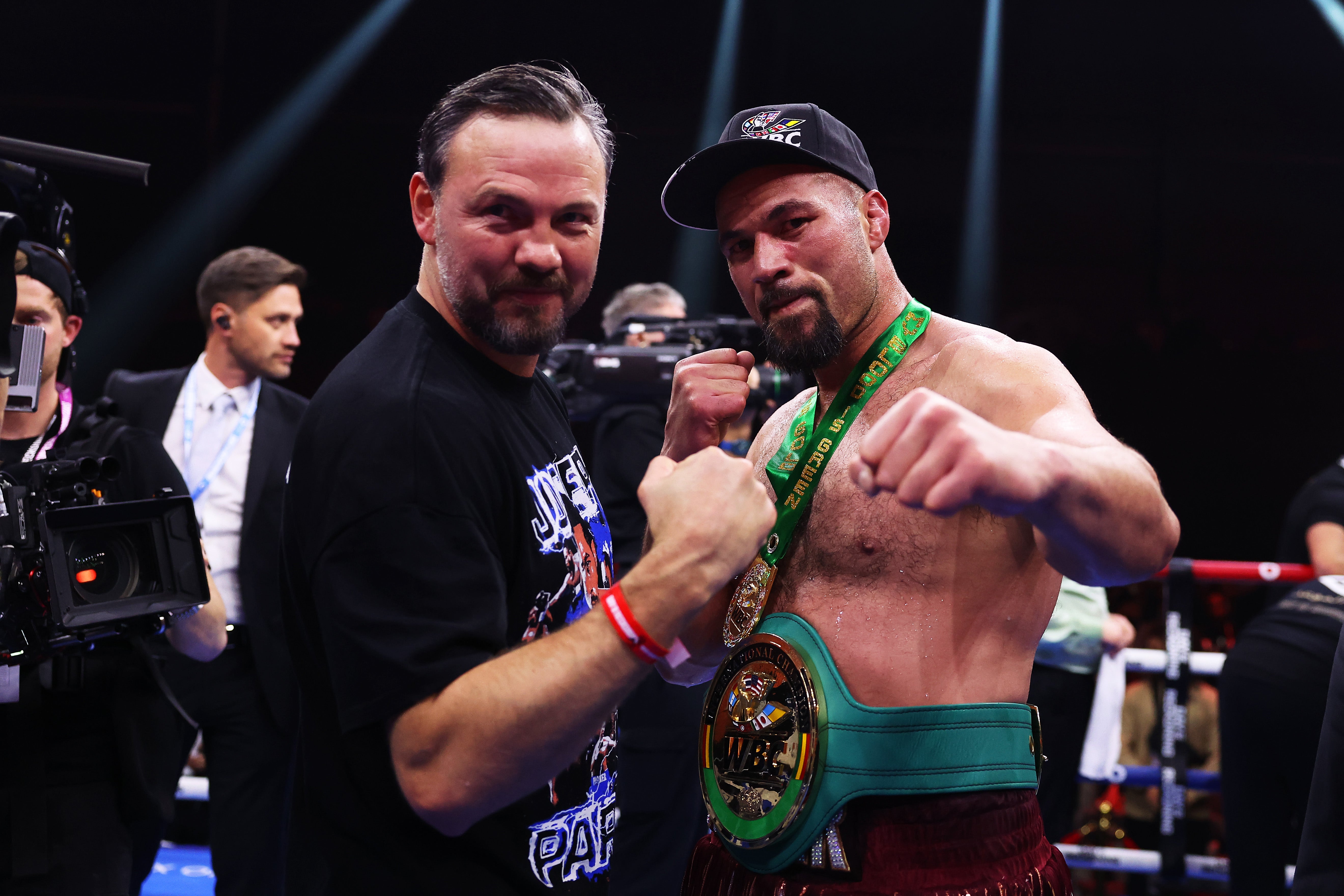 Andy Lee (left) with Joseph Parker