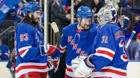 Rangers set to host Penguins as part of NHL Opening Night tripleheader