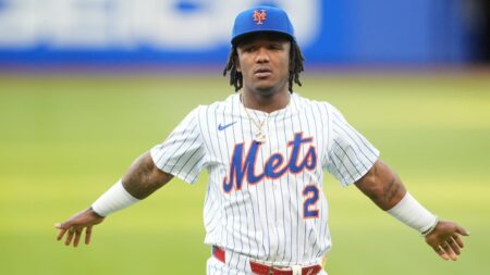 Mets' Luisangel Acuña shows off slick defense in center field as trade rumors swirl
