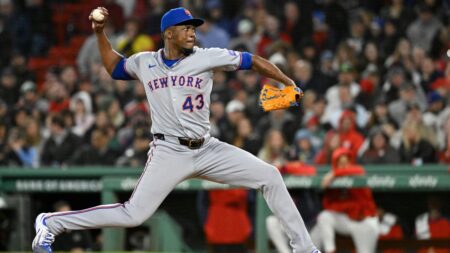 Mets option Huascar Brazoban to Triple-A, bring back Chris Devenski on big-league deal