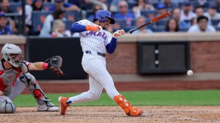 Mets' weaknesses take center stage in 'disappointing' loss to Reds