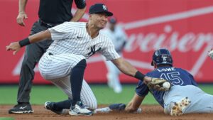 Yankees' bats go quietly in 4-2 series opening loss to Rays