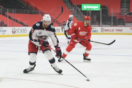 Former NHL First-Rounder Mikhail Grigorenko Changes KHL Teams