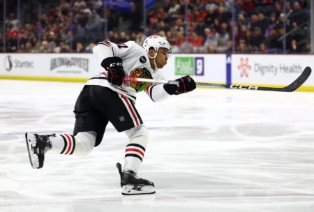 NHL News: Ex-Blackhawks Defender Signs With Jets