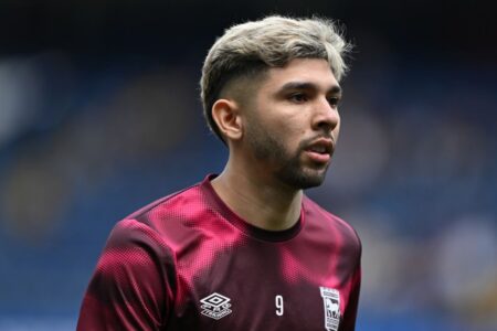 Inter eye up move for Brighton midfielder Julio Enciso