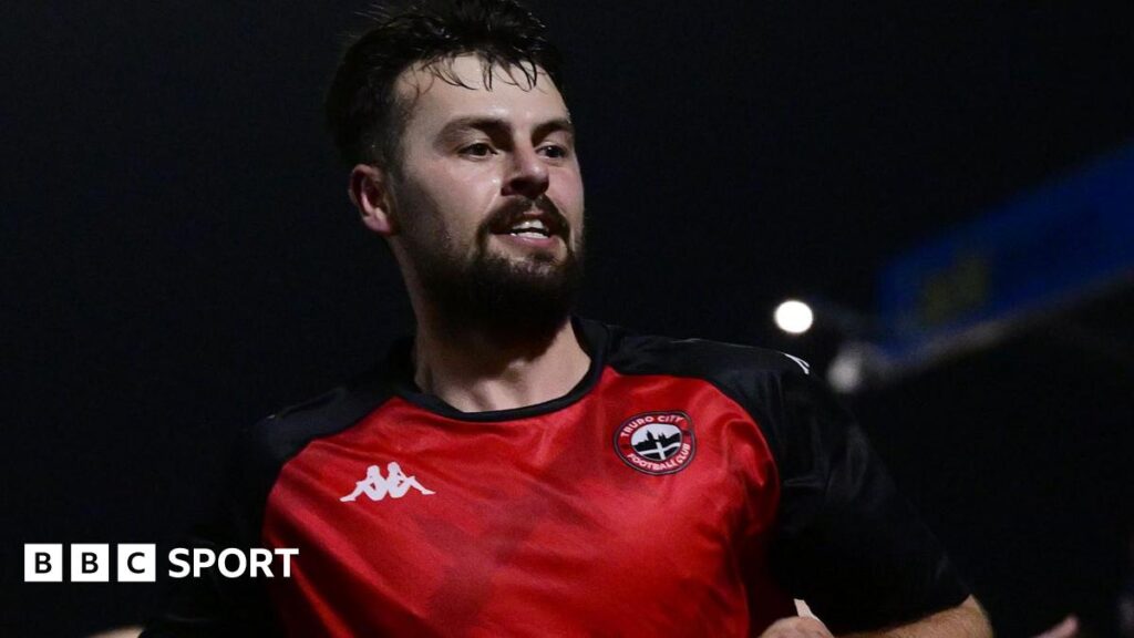 Billy Palfrey: Truro City midfielder signs new two-year contract