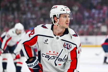 Former Penguins Forward Anthony Beauvillier Re-Signs With Capitals
