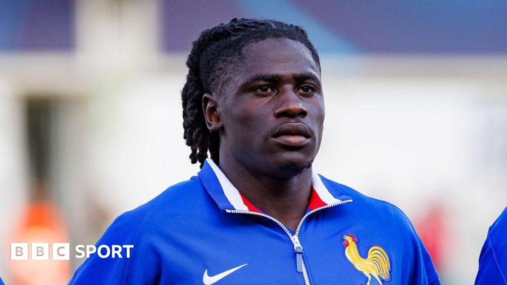 Burnley transfer news: Loum Tchaouna signs on five-year deal