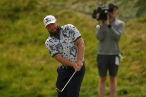‘It’s just how I am’: Hatton chunters and curses his way into contention at the British Open