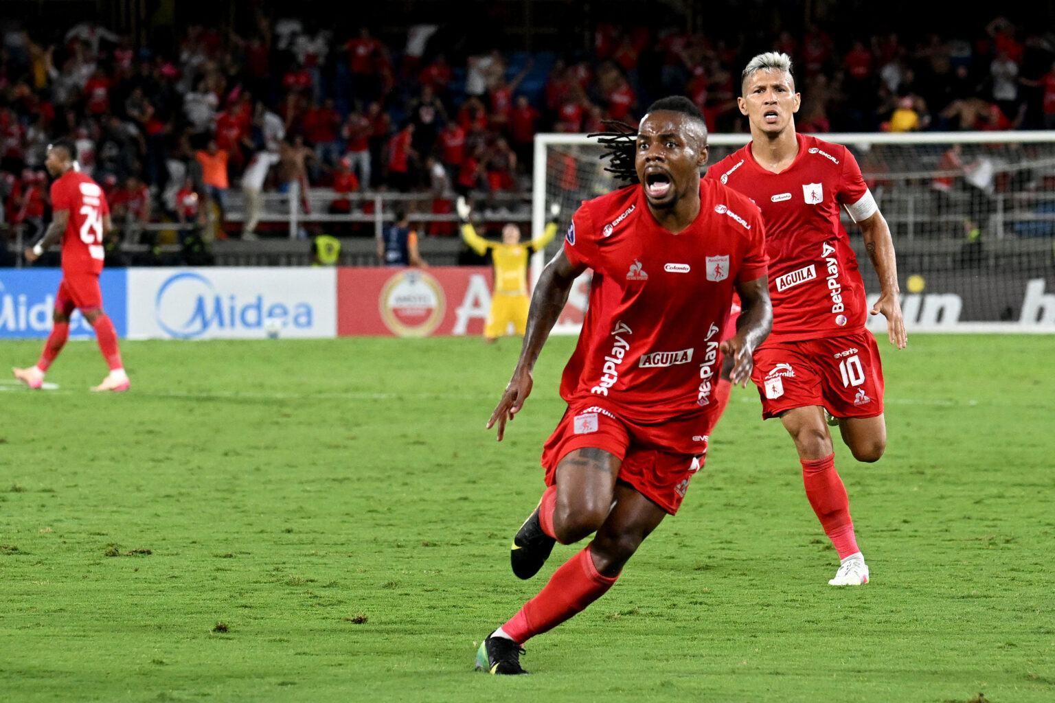 📹 Bahia out of Sula, América de Cali face Flu in last 16