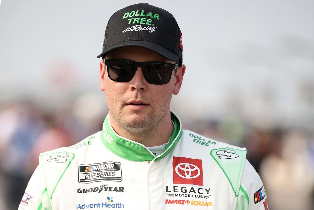 Erik Jones, LEGACY MOTOR CLUB Toyota