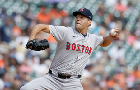 Rich Hill reportedly called up by Royals, becoming MLB’s oldest active player and joining record-tying 14th team