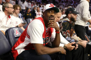 Former NBA star Gilbert Arenas arrested on suspicion of running illegal high-stakes poker game from his mansion