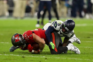 Buccaneers and Seahawks to wear throwback jerseys in Week 5 meeting to celebrate 50th seasons