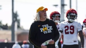 As USC football recruiting rebounds to elite level, Rob Ryan makes key impact in debut cycle: ‘I dominated’