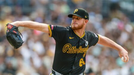 Mariners add lefty reliever Caleb Ferguson in deal with Pirates for prospect