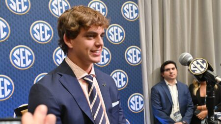 Arch Manning: I’m just focused on this season, not the 2026 NFL draft