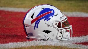 Bills sign WR Kelly Akharaiyi after WR David White retires