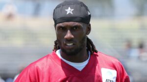 Joe Milton prefers playing for the Cowboys over the Patriots