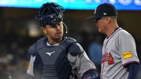He’s back! 41-year-old reliever Jesse Chavez returns again for seventh stint with Braves