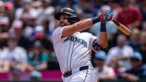 Cal Raleigh ties Ken Griffey Jr.’s Mariners record for home runs before All-Star break with 35