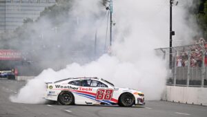 Shane van Gisbergen sweeps NASCAR weekend in Chicago with Cup victory
