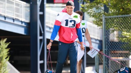 Patriots activate Mack Hollins from physically unable to perform list