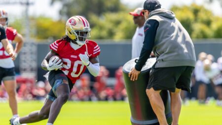 Packers claim RB Israel Abanikanda off waivers