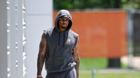 Browns place QB Deshaun Watson, DT Mike Hall Jr. on active/PUP
