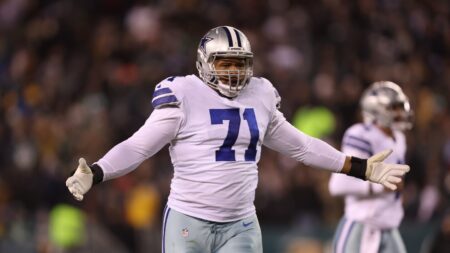 Cowboys working out OL La’el Collins